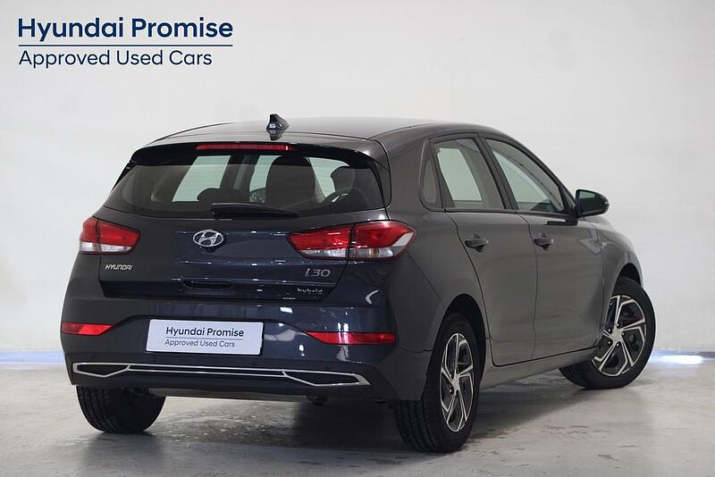 Hyundai i30 1.0 TGDI Klass LR 48V 120